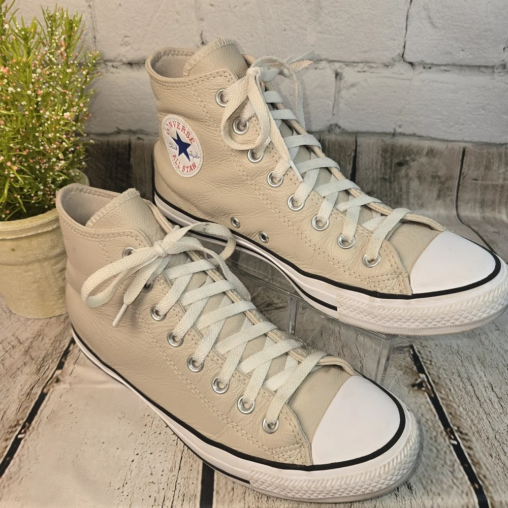 CONVERSE CHUCK TAYLOR ALL-STAR HIGH TOP LEATHER BEIGE MENS 8 WOMENS 10 EUC - Picture 2 of 12